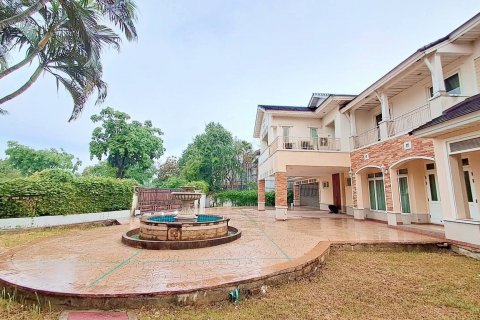 Вилла в Минбури, Бангкок, Таиланд с 4 спальнями  № 144824 - фото 3