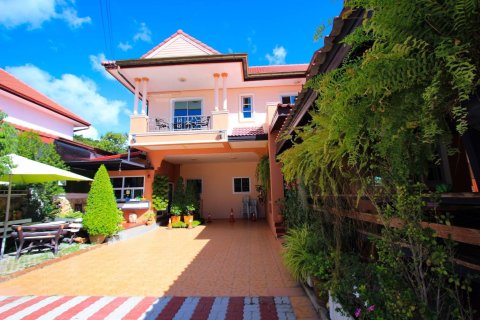 Дом в Паттайе, Таиланд с 5 спальнями  № 157461