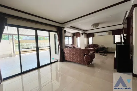 Haus in Watthana, Bangkok, Thailand 4 Schlafzimmer № 216521 - Foto 3