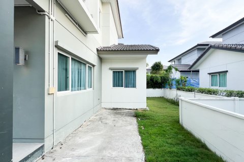 Дом в Самутпракане, Таиланд с 4 спальнями  № 167679 - фото 5