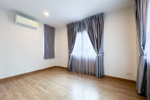 Дом в Самутпракане, Таиланд с 4 спальнями  № 167679 - фото 22