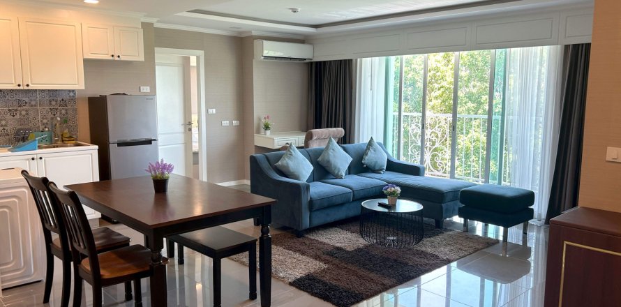 Condo in Pattaya, Thailand, 2 bedrooms  № 152623