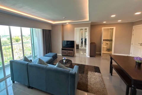 Condo in Pattaya, Thailand, 2 bedrooms  № 152623 - photo 6