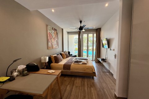 Condo in Pattaya, Thailand, 4 bedrooms  № 152626 - photo 10