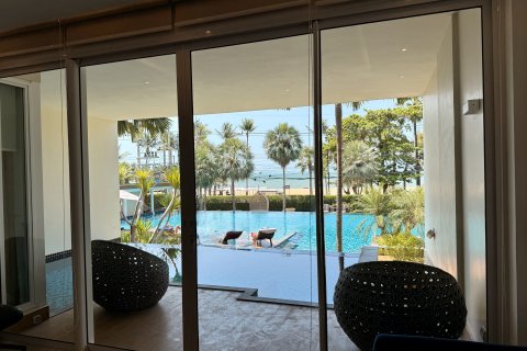 Condo in Pattaya, Thailand, 4 bedrooms  № 152626 - photo 21