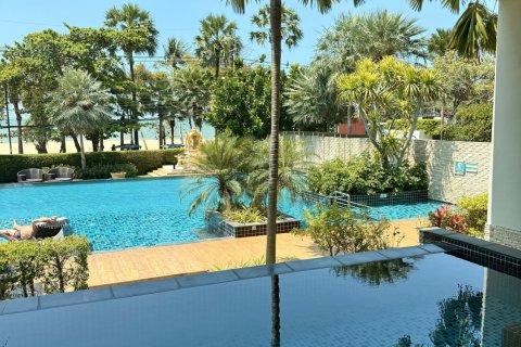 Condo in Pattaya, Thailand, 4 bedrooms  № 152626 - photo 9