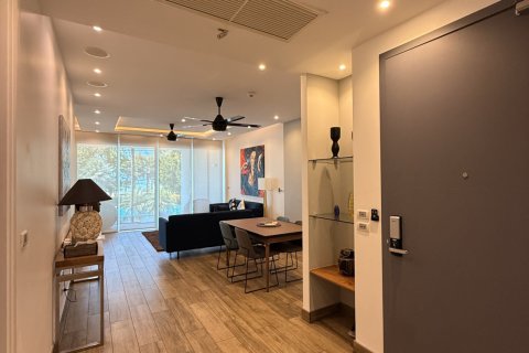 Condo in Pattaya, Thailand, 4 bedrooms  № 152626 - photo 14