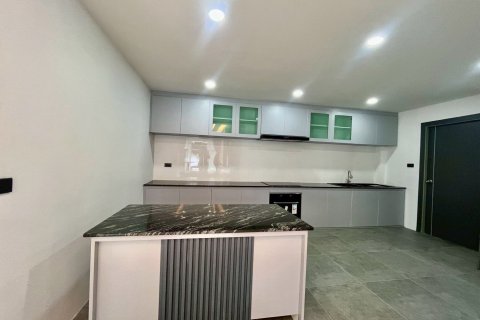 House in Pattaya, Thailand 3 bedrooms № 152625 - photo 12