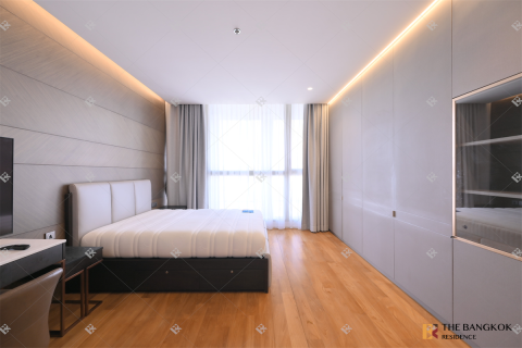 Condo in Bangkok, Thailand, 2 bedrooms № 184464 - photo 2