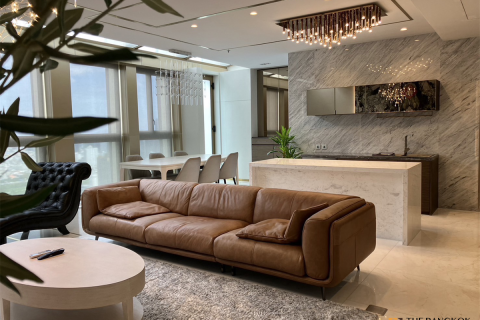 Condo in Bangkok, Thailand, 2 bedrooms № 184464 - photo 3