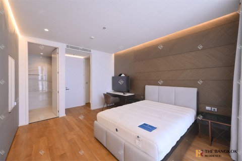 Condo in Bangkok, Thailand, 2 bedrooms № 184464 - photo 8