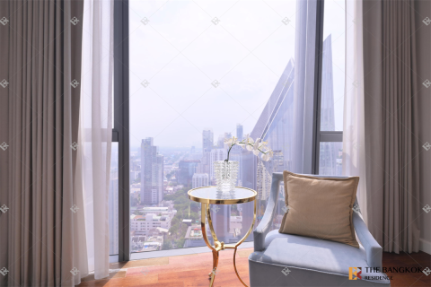 Condo in Bangkok, Thailand, 3 bedrooms  № 184463 - photo 4