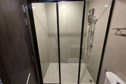 Condo à Din Daeng, Bangkok, Thaïlande, 2 chambres  № 173123 - photo 11