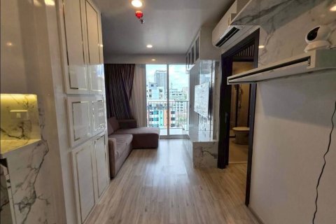 Condo à Din Daeng, Bangkok, Thaïlande, 2 chambres  № 173123 - photo 14