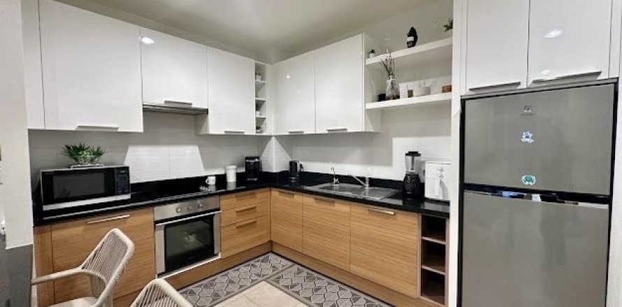 Condo in Phuket, Thailand, 3 bedrooms  № 173120