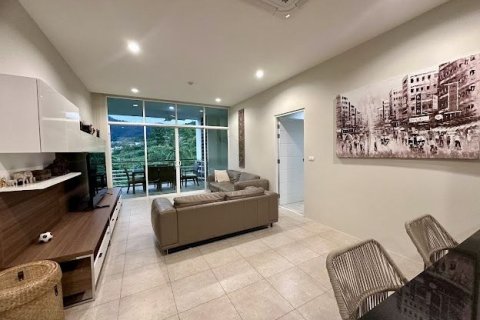 Condo in Phuket, Thailand, 3 bedrooms  № 173120 - photo 6