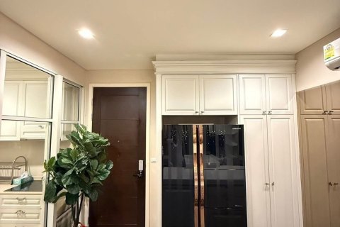 Condo à Watthana, Bangkok, Thaïlande, 2 chambres  № 173121 - photo 5