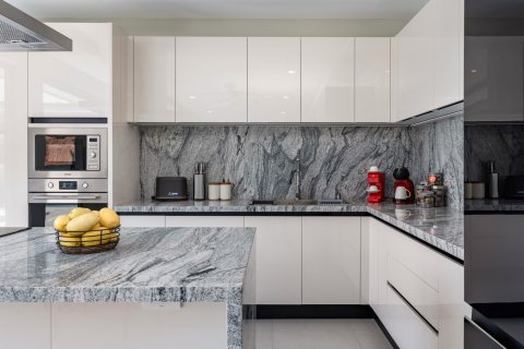 Villa in Ko Samui, Thailand 3 bedrooms № 173122 - photo 9