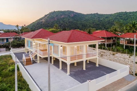 Дом в Прачуапкхирикхане, Таиланд с 1 спальней  № 134591 - фото 1