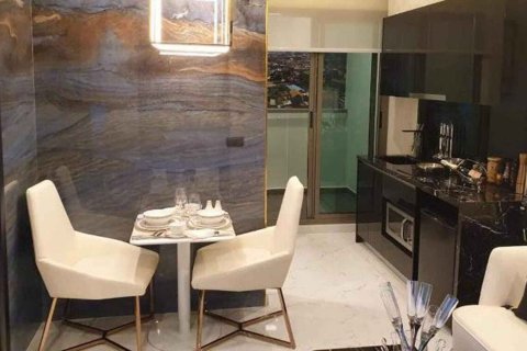 Квартира в Resell Grand Solair, Паттайя, Таиланд с 3 комнатами  № 171326