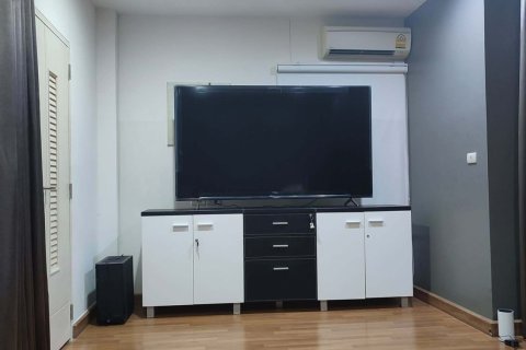 Townhouse in Chatuchak, Bangkok, Thailand 4 bedrooms № 163018 - photo 6