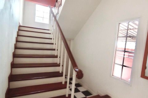 House in Bangkok, Thailand 5 bedrooms № 157543 - photo 15