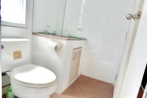 House in Bangkok, Thailand 5 bedrooms № 157543 - photo 17