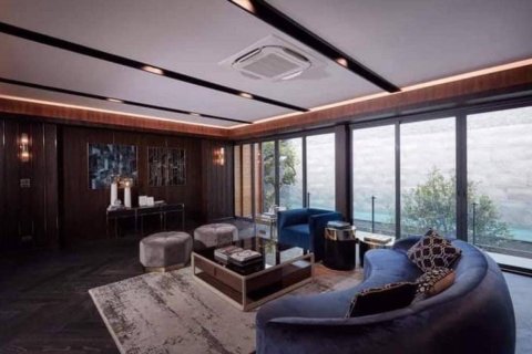 House in Bangkok, Thailand 5 bedrooms № 157546 - photo 2