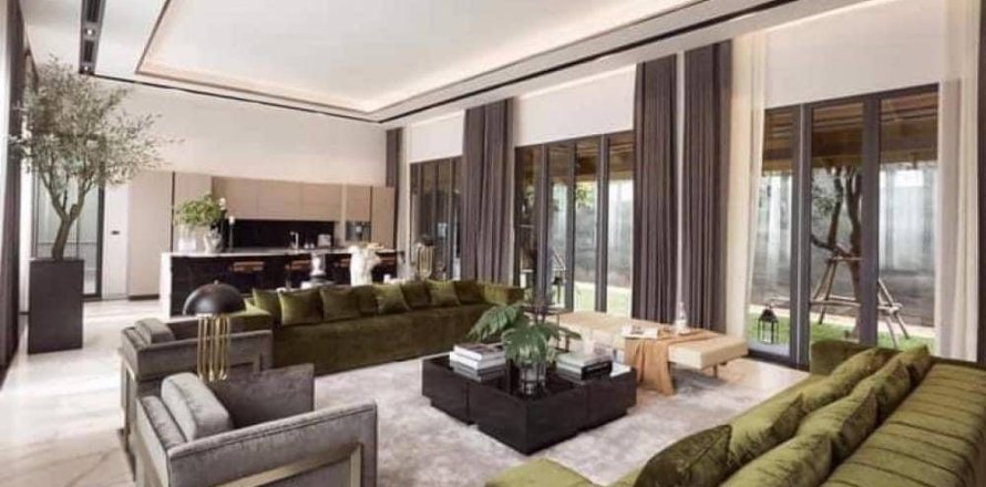 House in Bangkok, Thailand 5 bedrooms № 157546