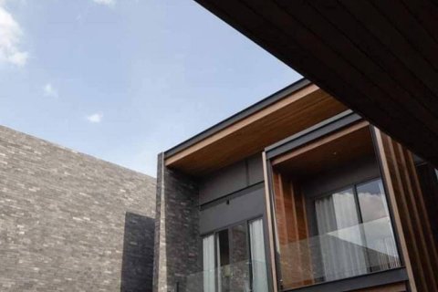 House in Bangkok, Thailand 5 bedrooms № 157546 - photo 8