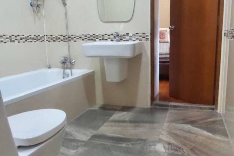 House in Bangkok, Thailand 4 bedrooms № 157541 - photo 6