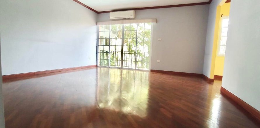 Office à Bangkok, Thaïlande 2152.78 m2 № 157544