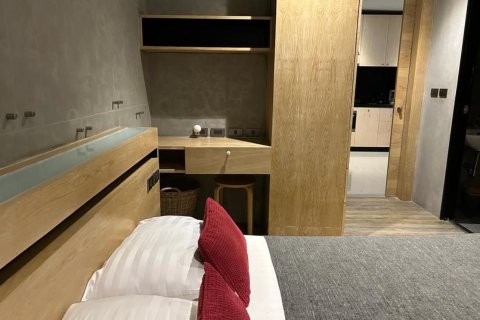 Condo in Phuket, Thailand, 2 bedrooms № 164149 - photo 6