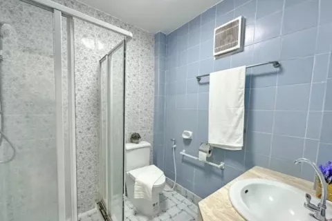 House in Pattaya, Thailand 3 bedrooms № 145586 - photo 9