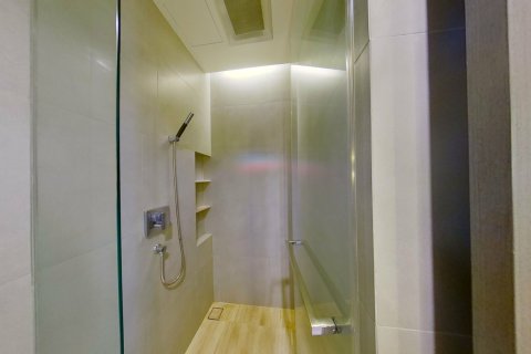 Condo in Bang Rak, Bangkok, Thailand, 2 bedrooms № 167517 - photo 8