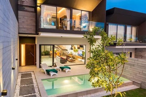 Villa in Phuket, Thailand 3 bedrooms № 167519 - photo 3