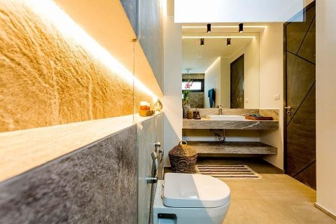 Villa in Phuket, Thailand 3 bedrooms № 167519 - photo 16