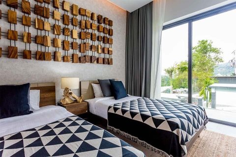 Villa in Phuket, Thailand 3 bedrooms № 167519 - photo 14