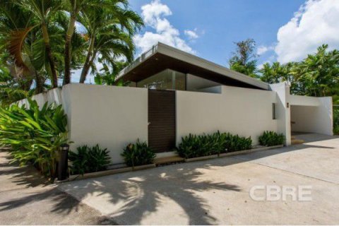 Villa in Phuket, Thailand 3 bedrooms № 167514 - photo 22