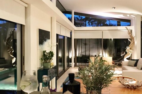 Villa in Phuket, Thailand 3 bedrooms № 167514 - photo 7