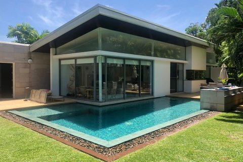 Villa in Phuket, Thailand 3 bedrooms № 167514 - photo 21