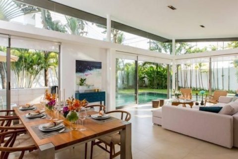 Villa in Phuket, Thailand 3 bedrooms № 167514 - photo 4