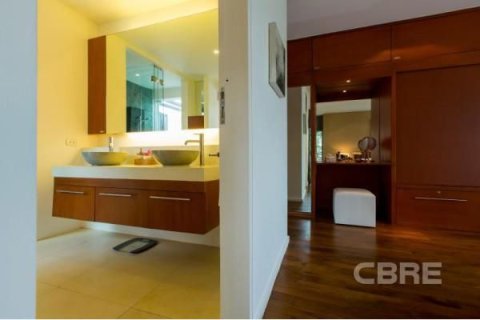 Villa in Phuket, Thailand 3 bedrooms № 167514 - photo 15