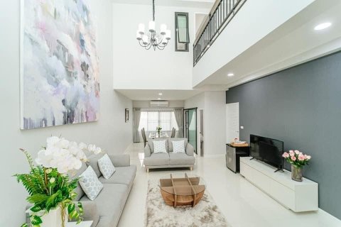 Таунхаус в Чиангмае, Таиланд с 3 спальнями  № 167515