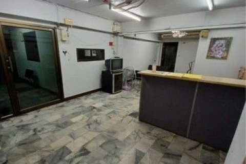 Duplex in Nong Khaem, Bangkok, Thailand 5 bedrooms № 141855 - photo 3