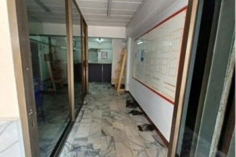 Duplex in Nong Khaem, Bangkok, Thailand 5 bedrooms № 141855 - photo 2