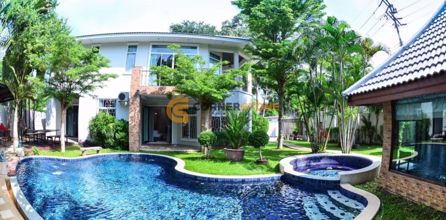 Studio in Bang Sare, Thailand № 26737