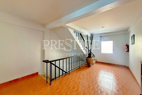 Commercial property in Pattaya, Thailand 480 sq.m. № 209915 - photo 6