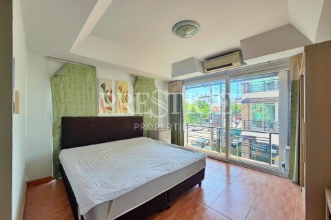 Commercial property in Pattaya, Thailand 480 sq.m. № 209915 - photo 12
