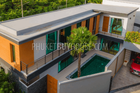 Villa in Rawai, Thailand 3 bedrooms № 223422
